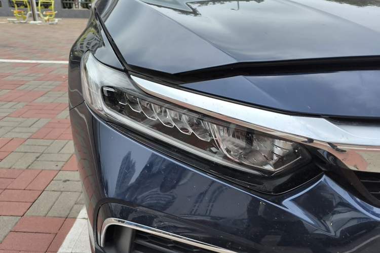 Used Honda Inspire 2019 260TURBO Elegant Edition China VI Emission Standard Right Front Headlight