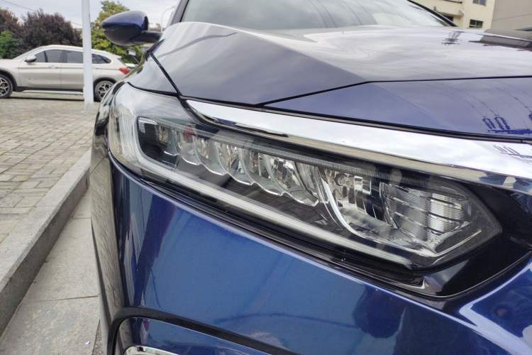 Used Honda Inspire 2019 260TURBO Elegant Edition China VI Emission Standard Right Front Headlight