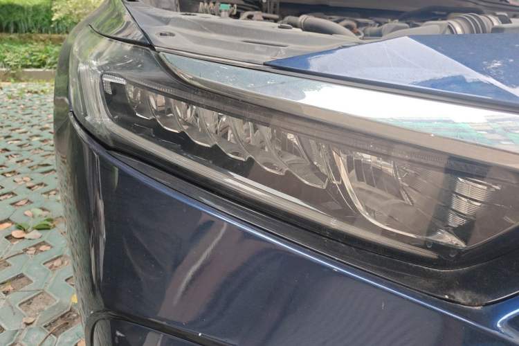 Used Honda Inspire 2019 260TURBO Elegant Edition China V Emission Standard Right Front Headlight