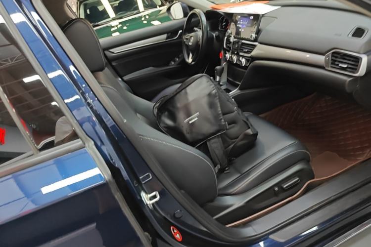 Used Honda Inspire 2019 260TURBO Elegant Edition China VI Emission Standard Right Front Seat