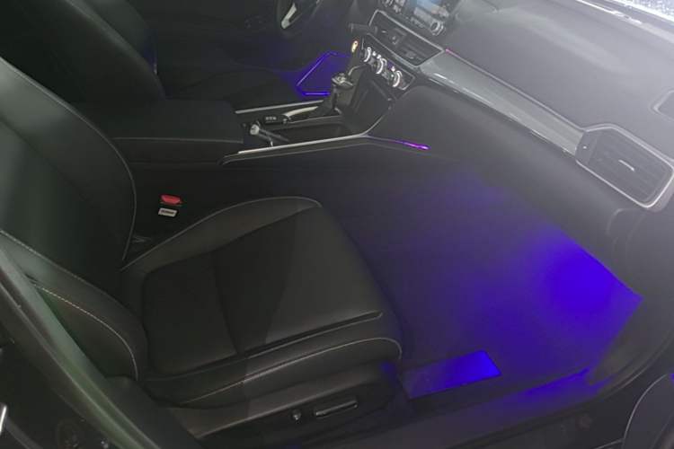 Used Honda Inspire 2019 260TURBO Elegant Edition China VI Emission Standard Right Front Seat