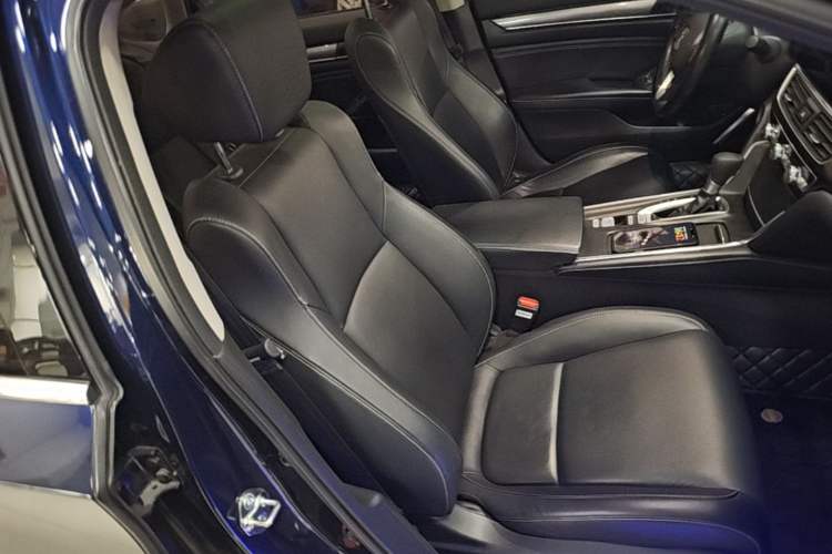 Used Honda Inspire 2019 260TURBO Elegant Edition China VI Emission Standard Right Front Seat
