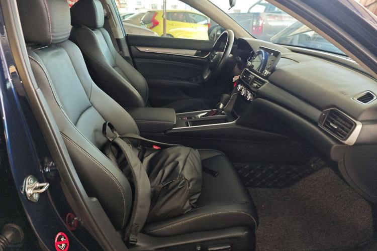 Used Honda Inspire 2019 260TURBO Elegant Edition China VI Emission Standard Right Front Seat