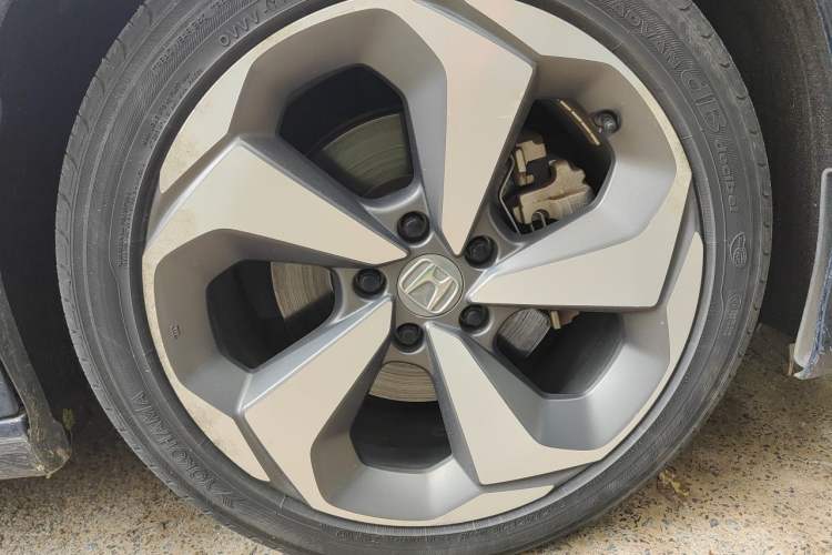 Used Honda Inspire 2019 Rui·Hybrid 2.0L Jing Shang Edition China VI Right Front Wheel Hub
