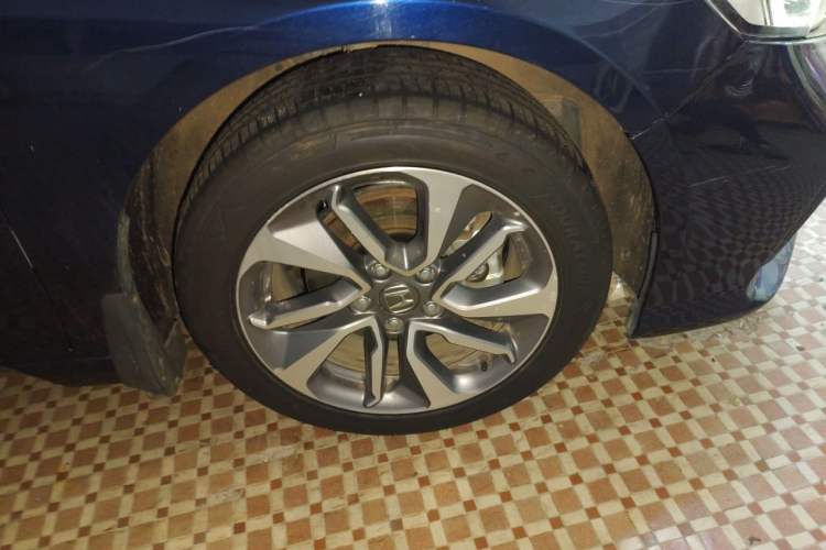 Used Honda Inspire 2019 260TURBO Elegant Edition China VI Emission Standard Right Front Wheel Hub