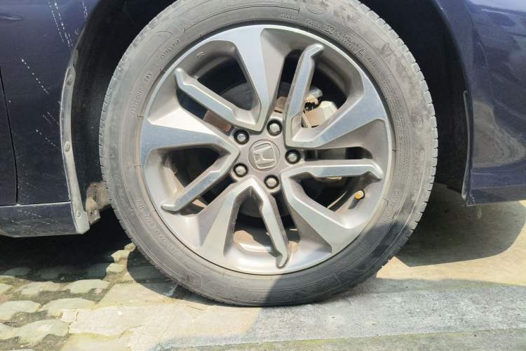 Used Honda Inspire 2019 260TURBO Elegant Edition China VI Emission Standard Right Front Wheel Hub