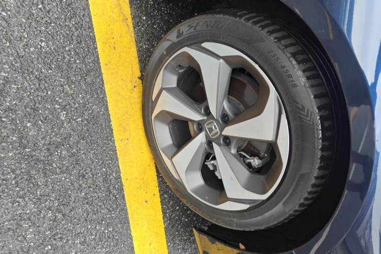 Used Honda Inspire 2019 Rui·Hybrid 2.0L Jing Shang Edition China VI Right Front Wheel Hub