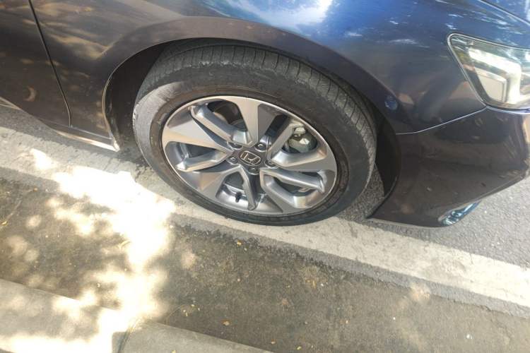 Used Honda Inspire 2019 260TURBO Elegant Edition China V Emission Standard Right Front Wheel Hub