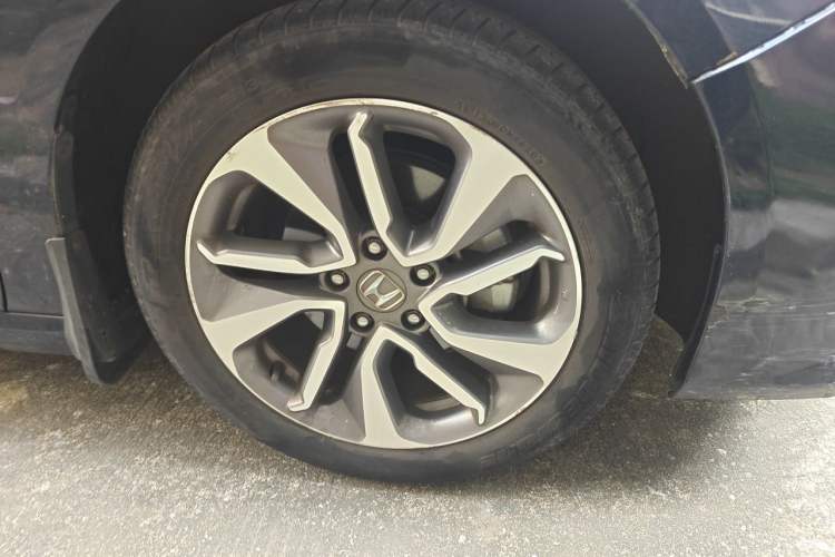 Used Honda Inspire 2019 260TURBO Elegant Edition China VI Emission Standard Right Front Wheel Hub