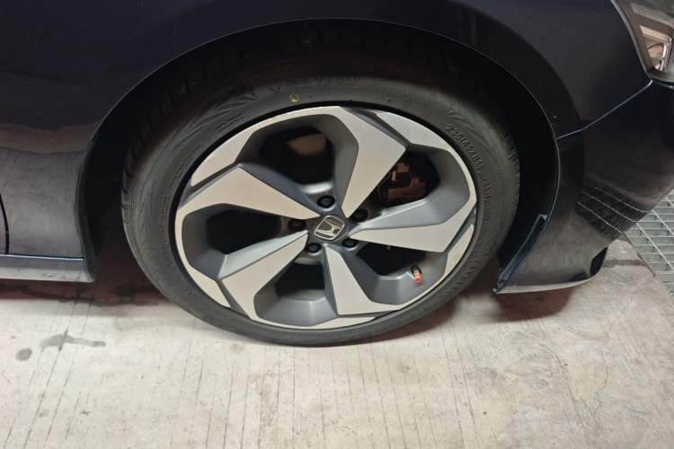 Used Honda Inspire 2019 Rui·Hybrid 2.0L Jing Shang Edition China VI Right Front Wheel Hub