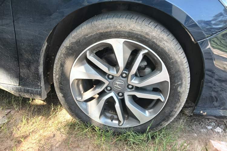 Used Honda Inspire 2019 260TURBO Elegant Edition China VI Emission Standard Right Front Wheel Hub