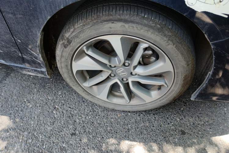 Used Honda Inspire 2019 260TURBO Jingyue Edition China VI Right Front Wheel Hub