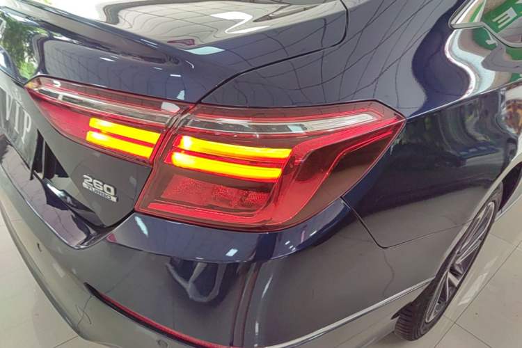 Used Honda Inspire 2019 260TURBO Elite Edition China VI Right Rear Taillight