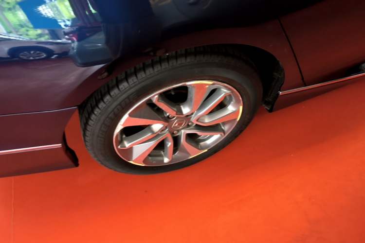 Used Honda Inspire 2019 260TURBO Elegant Edition China VI Emission Standard Right Rear Wheel Hub