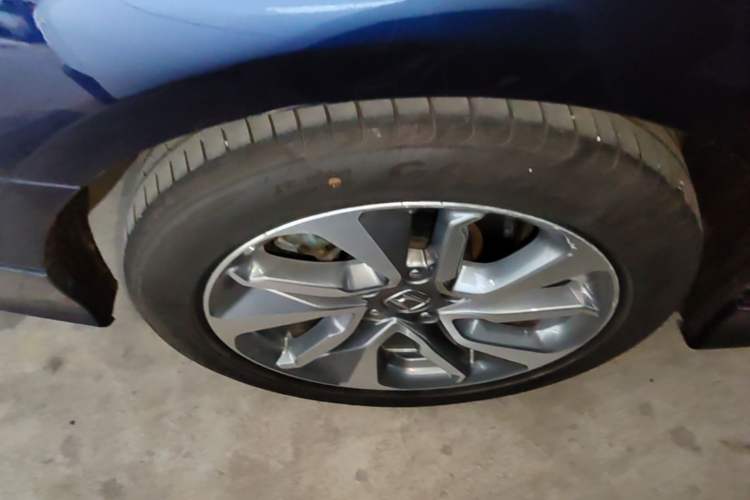 Used Honda Inspire 2019 260TURBO Jingyue Edition China VI Right Rear Wheel Hub