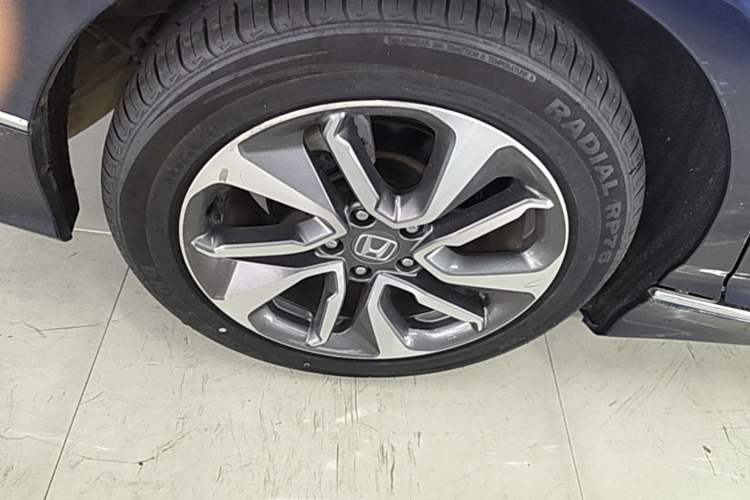 Used Honda Inspire 2019 260TURBO Elegant Edition China VI Emission Standard Right Rear Wheel Hub