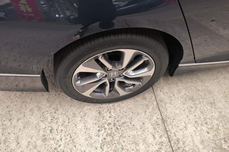 Used Honda Inspire 2019 260TURBO Jingyue Edition China VI Right Rear Wheel Hub