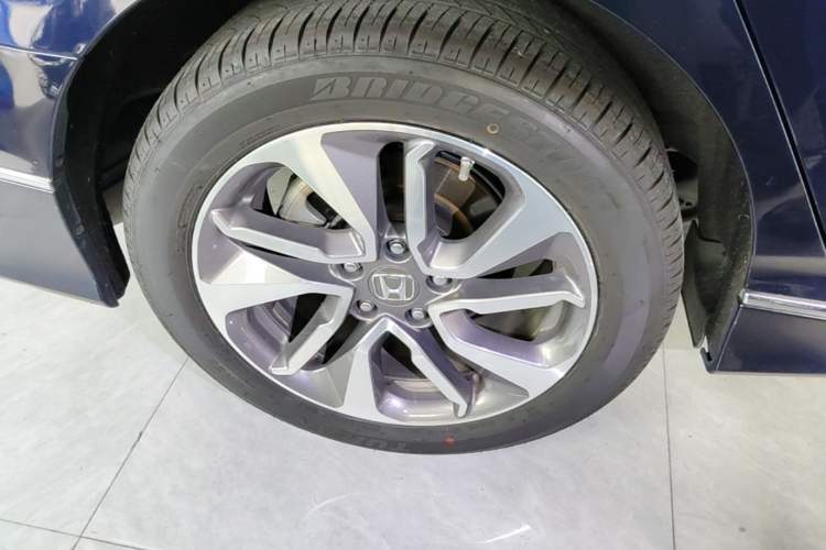 Used Honda Inspire 2019 260TURBO Elegant Edition China VI Emission Standard Right Rear Wheel Hub