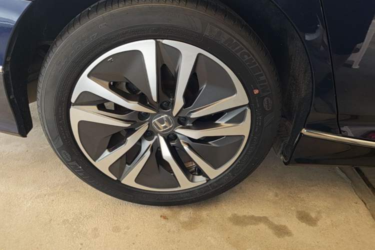 Used Honda Inspire 2019 Rui·Hybrid 2.0L Jingya Edition China VI Right Rear Wheel Hub