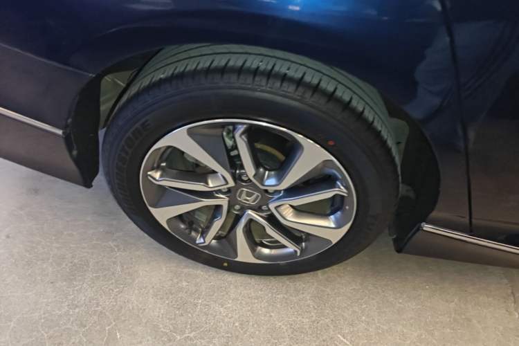 Used Honda Inspire 2019 260TURBO Elegant Edition China VI Emission Standard Right Rear Wheel Hub
