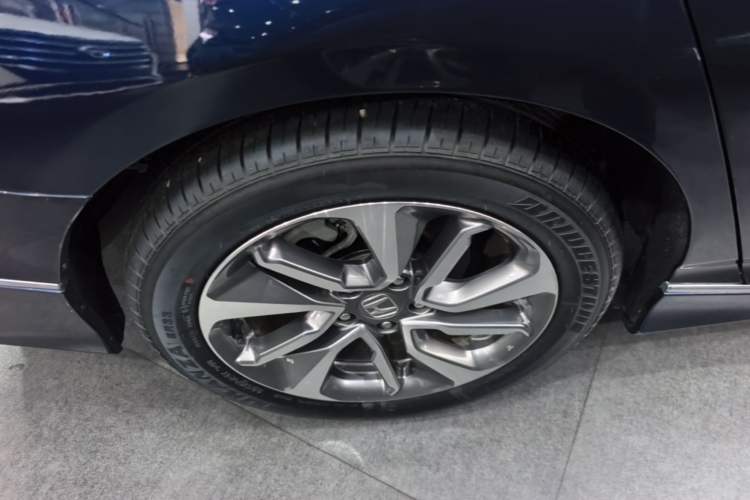 Used Honda Inspire 2019 260TURBO Elegant Edition China VI Emission Standard Right Rear Wheel Hub