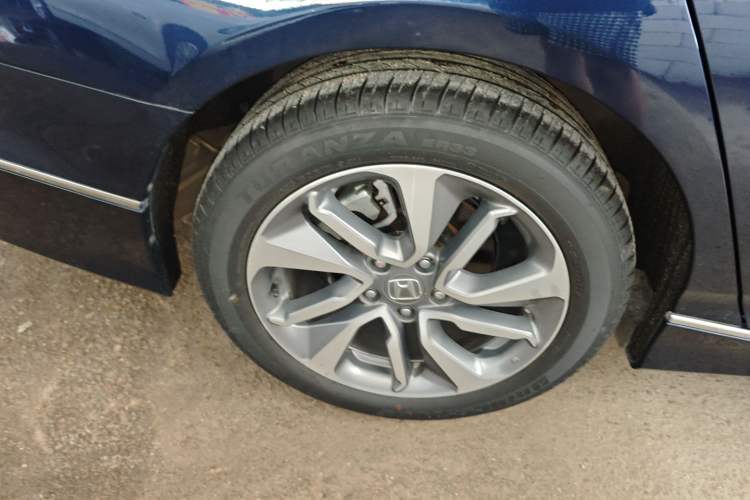 Used Honda Inspire 2019 260TURBO Elegant Edition China VI Emission Standard Right Rear Wheel Hub