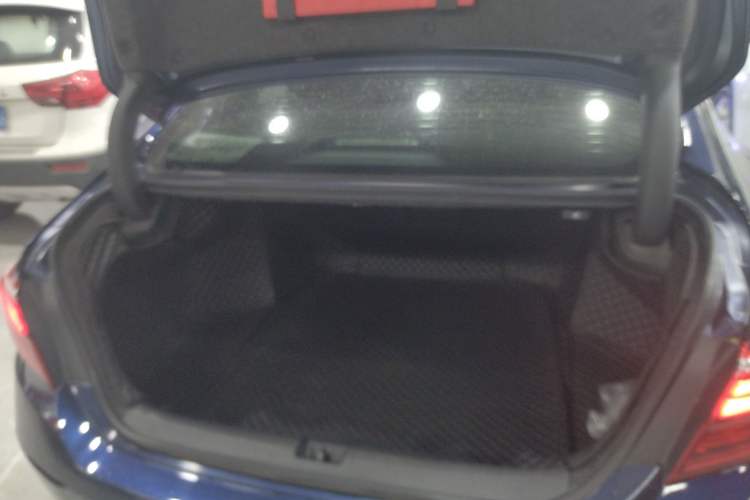 Used Honda Inspire 2019 260TURBO Elegant Edition China VI Emission Standard Trunk