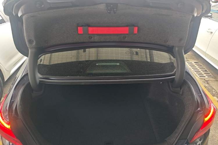 Used Honda Inspire 2019 260TURBO Elegant Edition China VI Emission Standard Trunk
