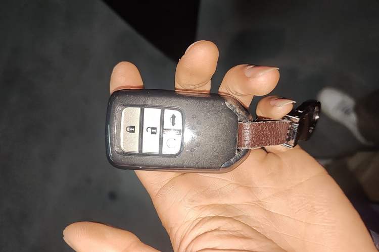 Used Honda Inspire 2019 260TURBO Elegant Edition China VI Emission Standard Vehicle Key