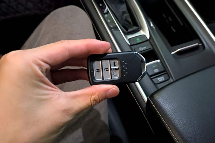 Used Honda Inspire 2019 260TURBO Elegant Edition China VI Emission Standard Vehicle Key