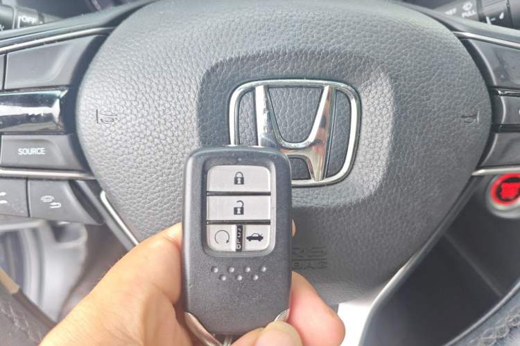 Used Honda Inspire 2019 260TURBO Elegant Edition China VI Emission Standard Vehicle Key