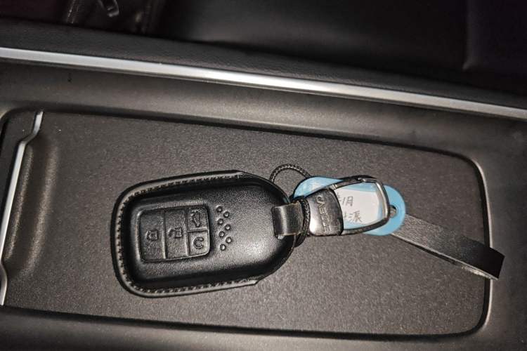 Used Honda Inspire 2019 260TURBO Elegant Edition China VI Emission Standard Vehicle Key