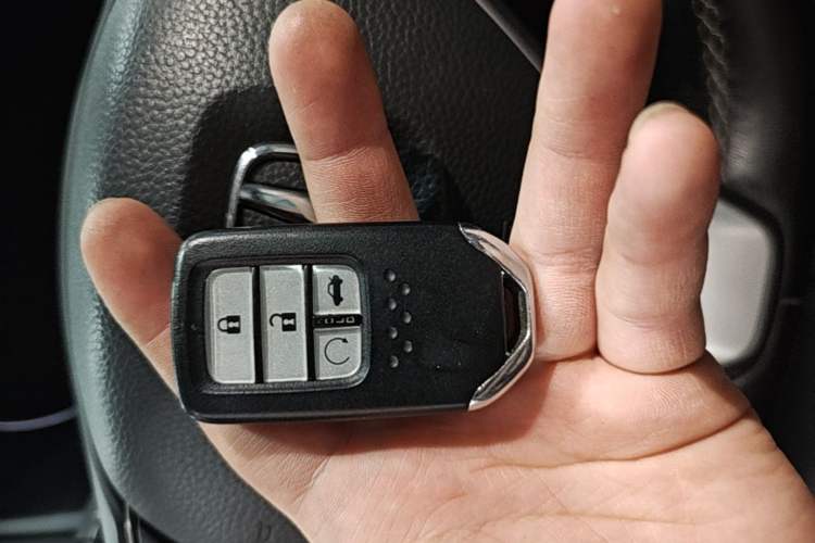 Used Honda Inspire 2019 260TURBO Elegant Edition China VI Emission Standard Vehicle Key