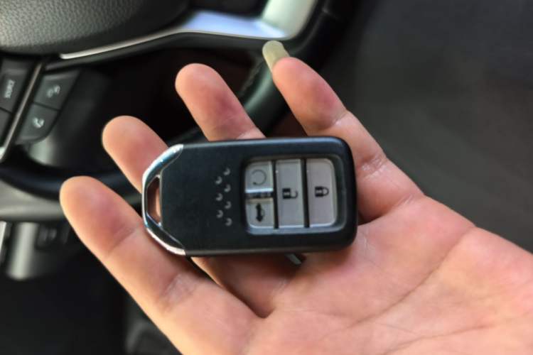 Used Honda Inspire 2019 260TURBO Elegant Edition China VI Emission Standard Vehicle Key