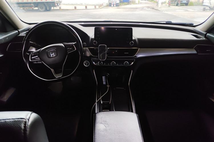 Used Honda Inspire 2019 260TURBO Elegant Edition China VI Emission Standard Center Console