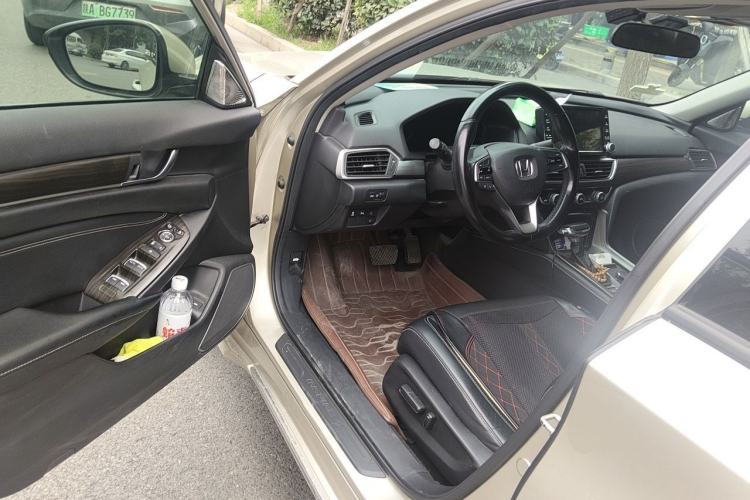Used Honda Inspire 2019 260TURBO Elegant Edition China VI Emission Standard Driver Seat