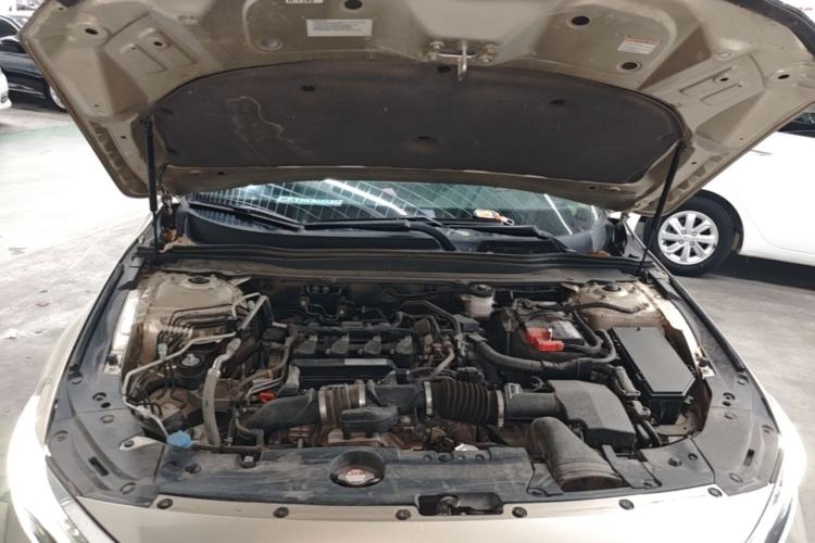 Used Honda Inspire 2019 260TURBO Elegant Edition China V Emission Standard Engine Bay