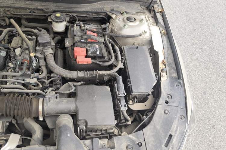 Used Honda Inspire 2019 260TURBO Elegant Edition China VI Emission Standard Engine Bay Left