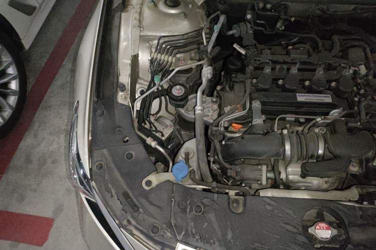 Used Honda Inspire 2019 260TURBO Elegant Edition China VI Emission Standard Engine Bay Right