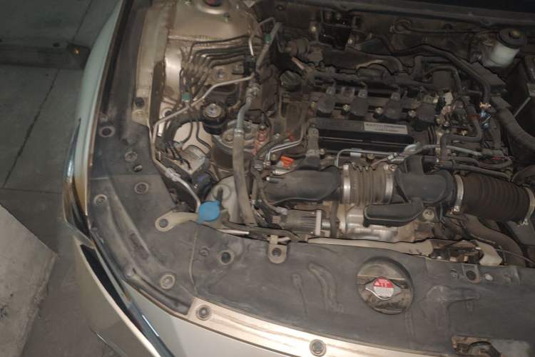 Used Honda Inspire 2019 260TURBO Elegant Edition China VI Emission Standard Engine Bay Right