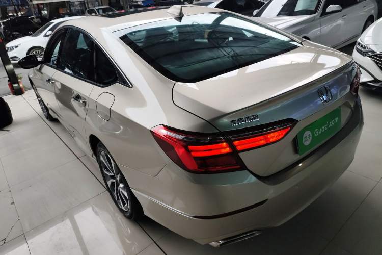Used Honda Inspire 2019 260TURBO Elite Edition China V Standard Exterior 3
