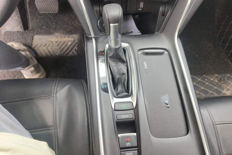 Used Honda Inspire 2019 260TURBO Elegant Edition China V Standard Gear Lever