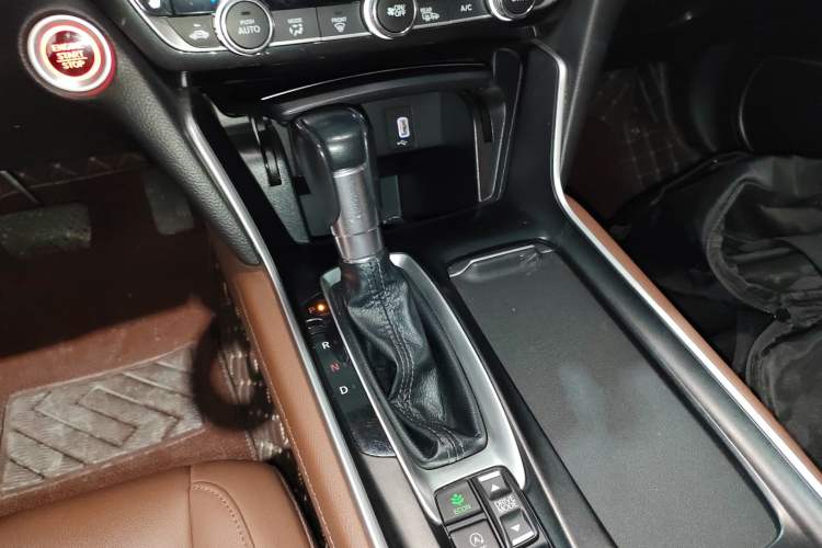 Used Honda Inspire 2019 260TURBO Elite Edition China V Standard Gear Lever
