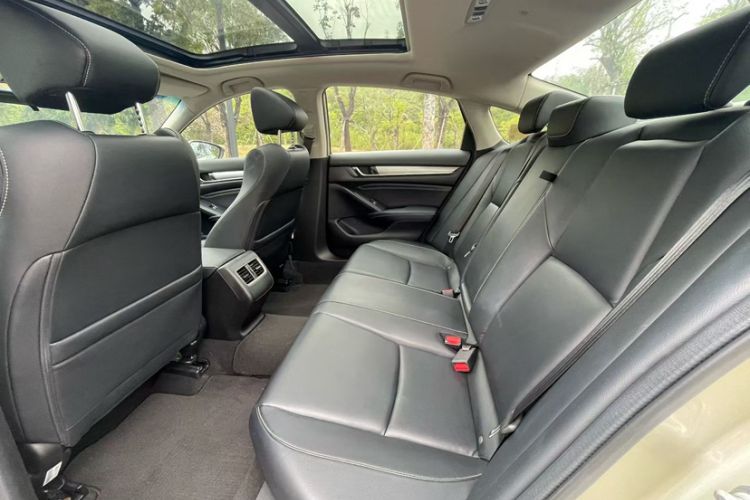 Used Honda Inspire 2019 260TURBO Elegant Edition China VI Emission Standard Interior 1