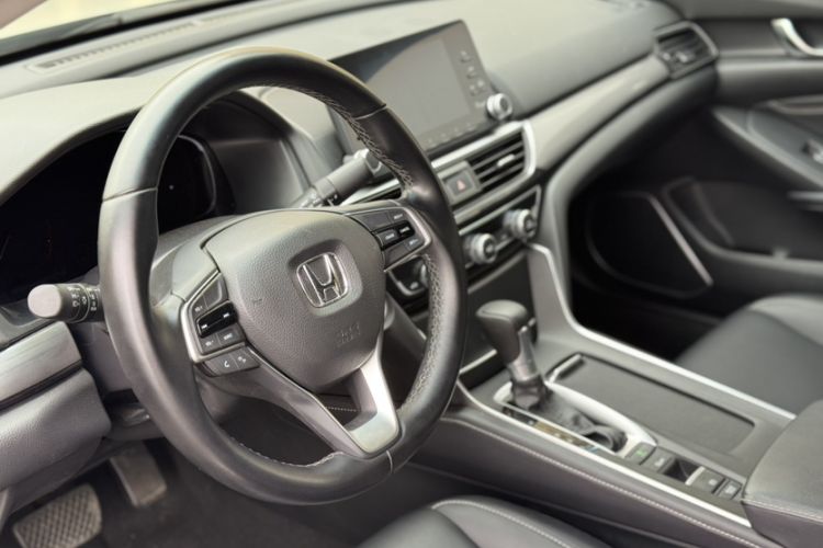 Used Honda Inspire 2019 260TURBO Elegant Edition China VI Emission Standard Interior 6