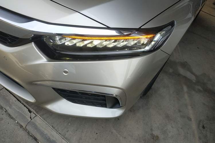 Used Honda Inspire 2019 260TURBO Elite Edition China V Standard Left Front Headlight