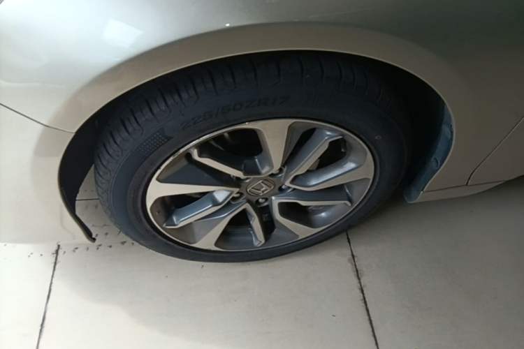 Used Honda Inspire 2019 260TURBO Jingyue Edition China VI Left Front Wheel Hub