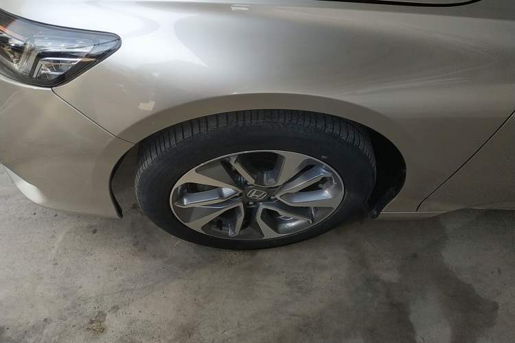Used Honda Inspire 2019 260TURBO Elite Edition China V Standard Left Front Wheel Hub