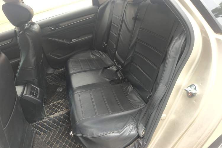 Used Honda Inspire 2019 260TURBO Elegant Edition China V Standard Left Rear Seat