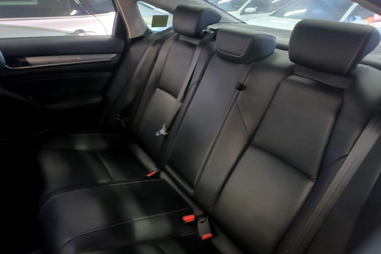 Used Honda Inspire 2019 260TURBO Elegant Edition China VI Emission Standard Left Rear Seat